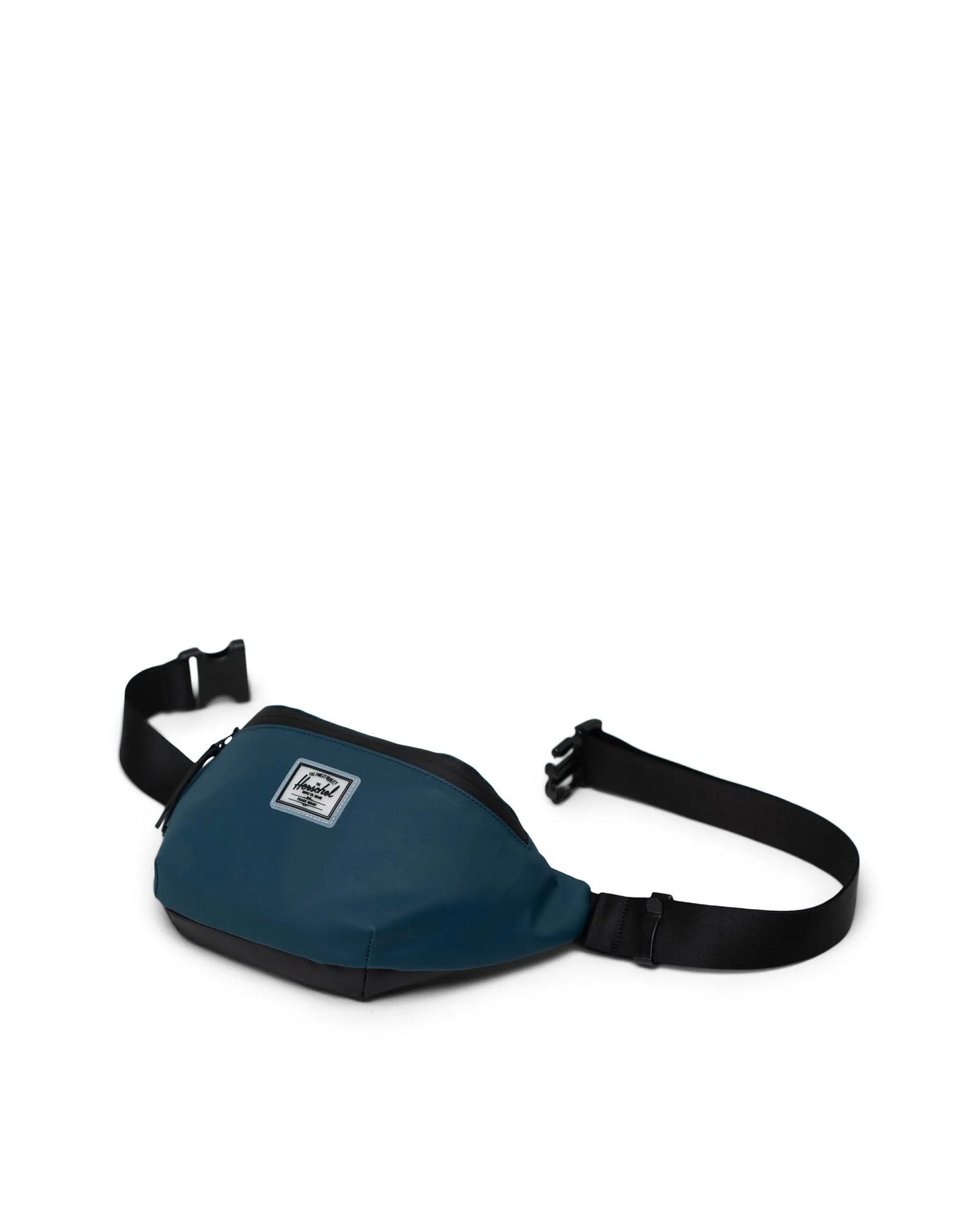 HERSCHEL - SEVENTEEN HIP PACK WEATHER RESISTANT