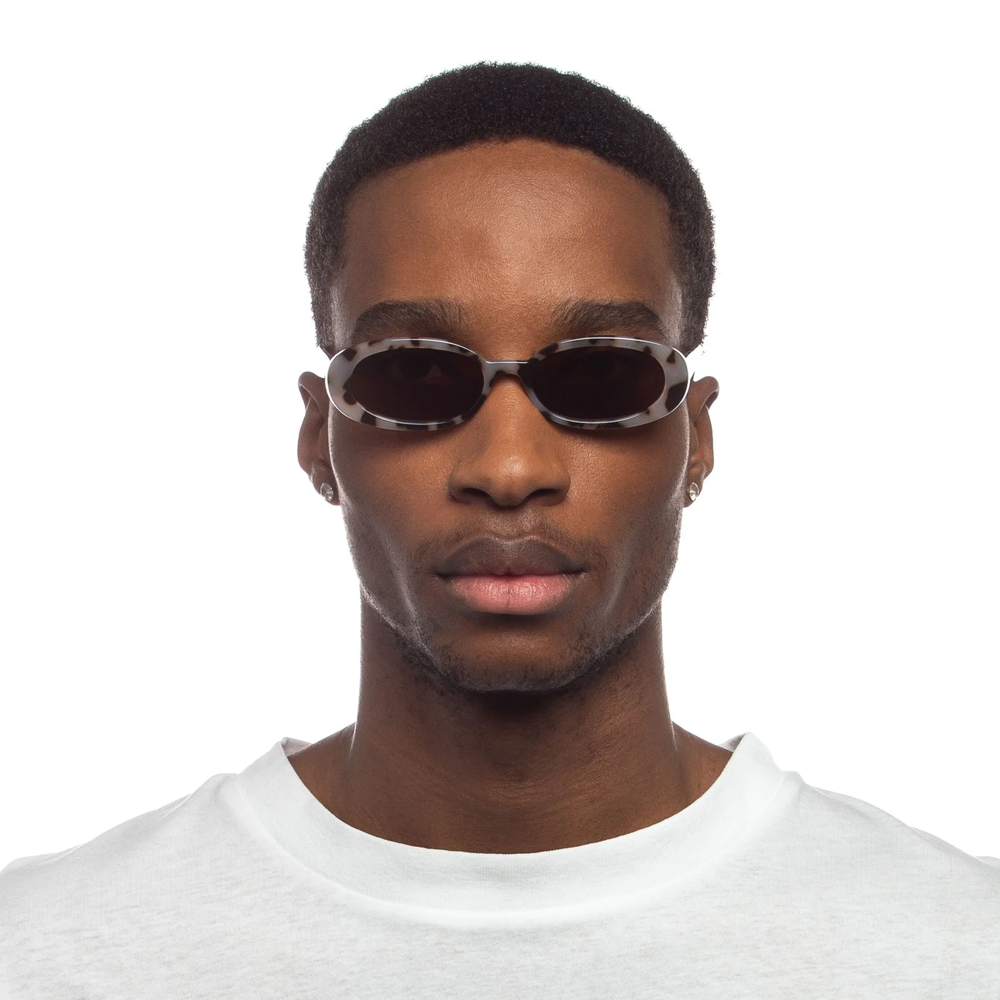 LE SPECS - OUTTA LOVE