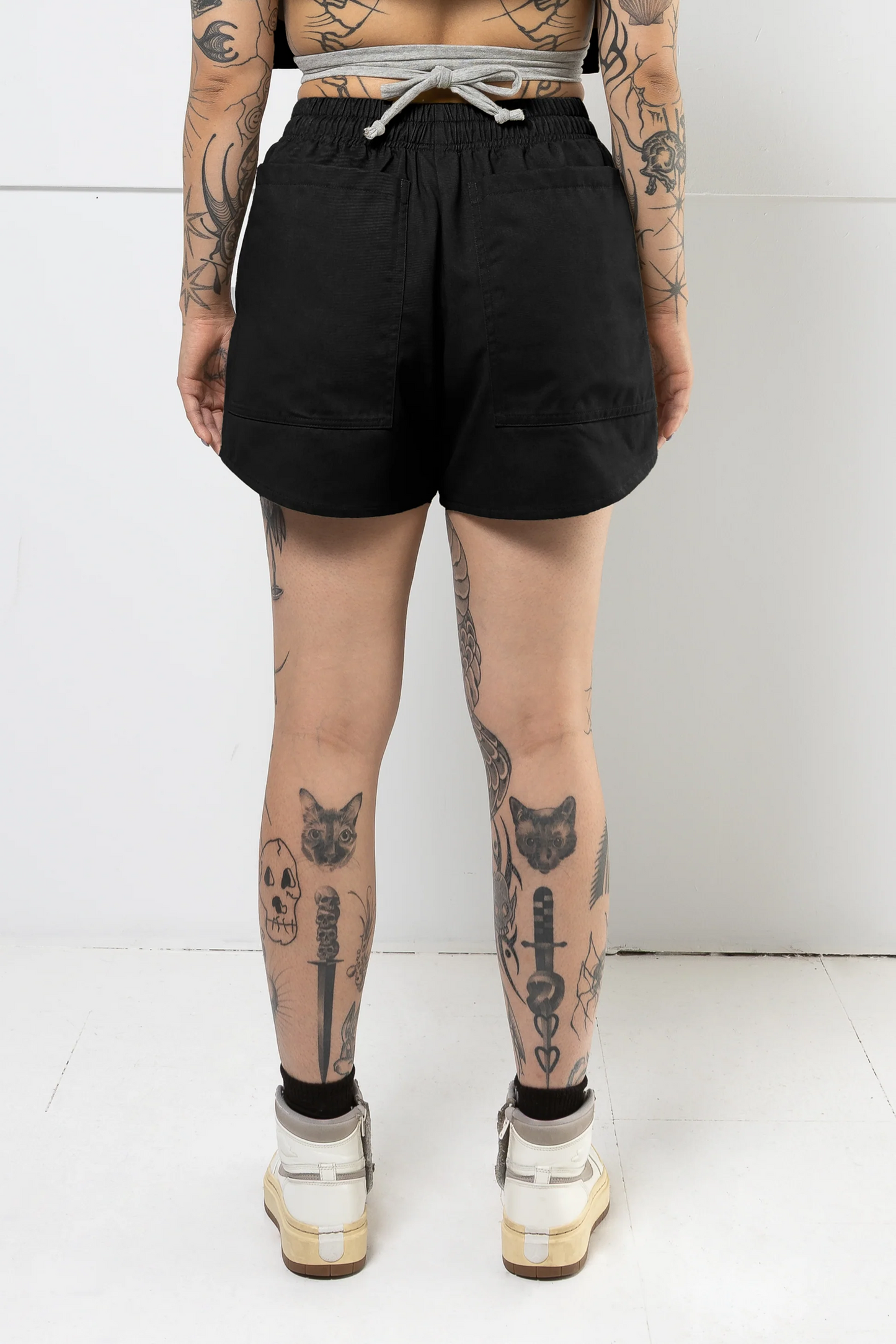 MERCY HOUSE - ALYSSA SHORTS