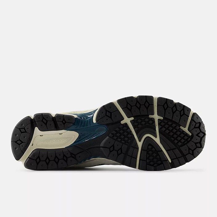 NEW BALANCE - 2002R