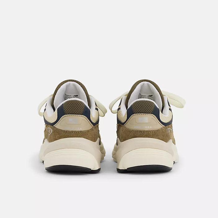 NEW BALANCE - 990V6