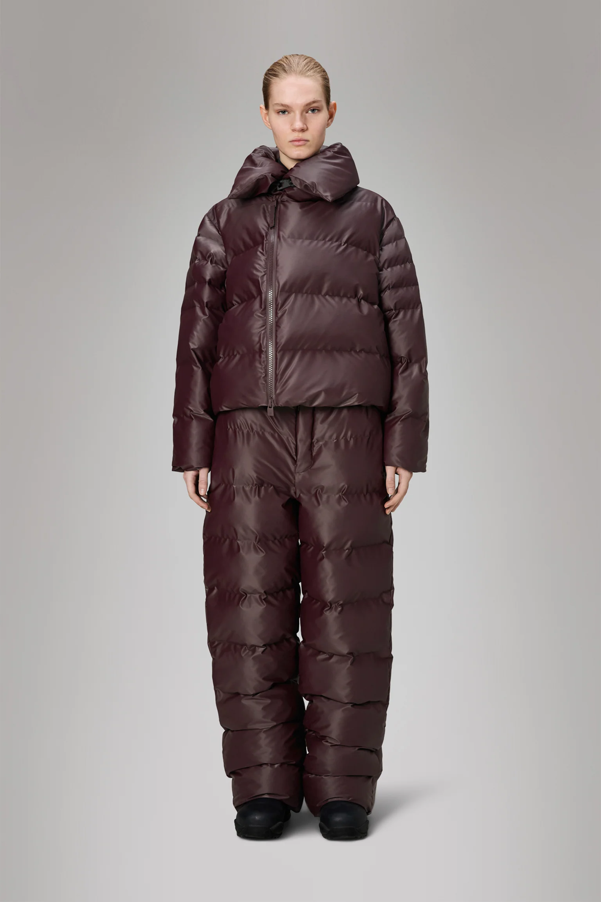 RAINS - ALTA VISION SHORT PUFFER JACKET