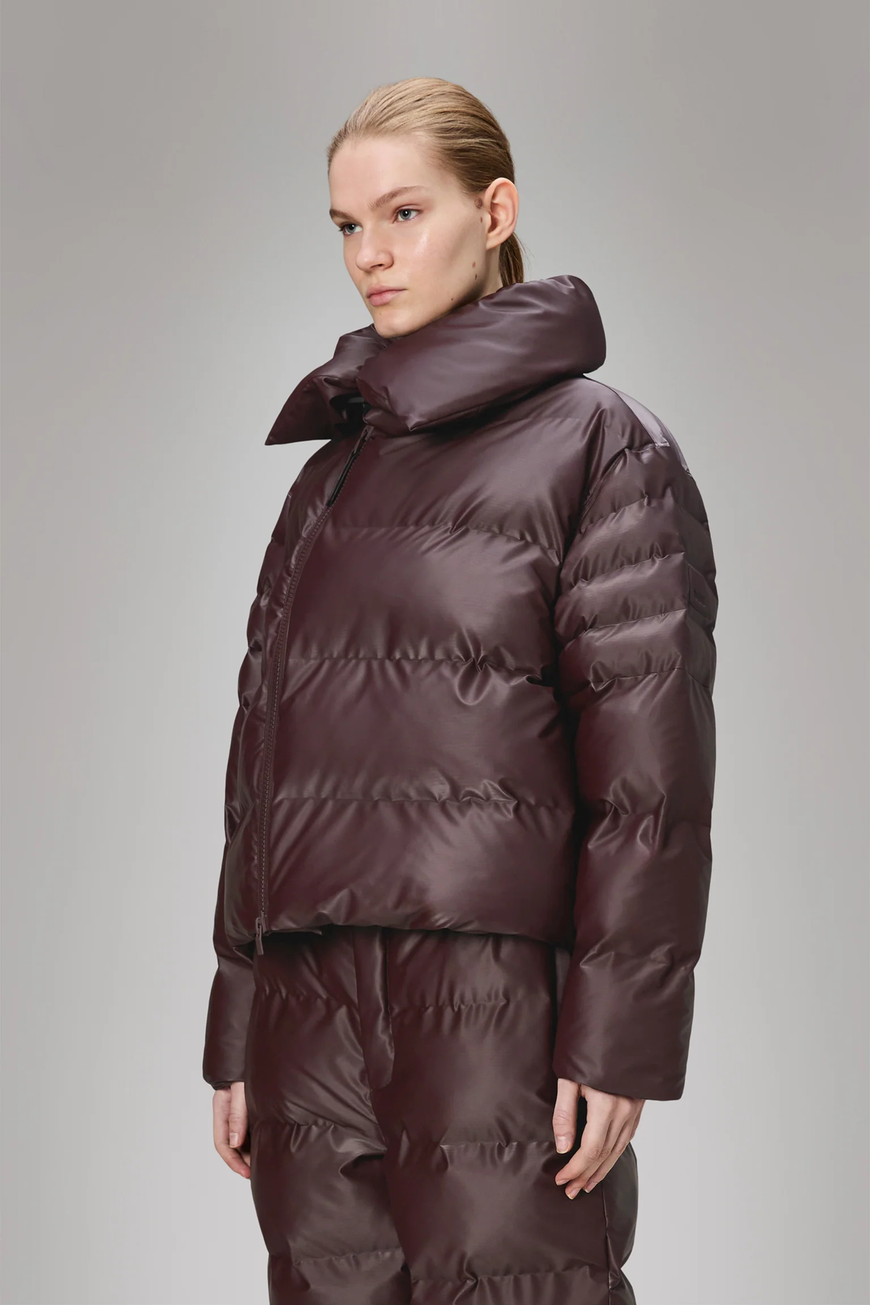 RAINS - ALTA VISION SHORT PUFFER JACKET