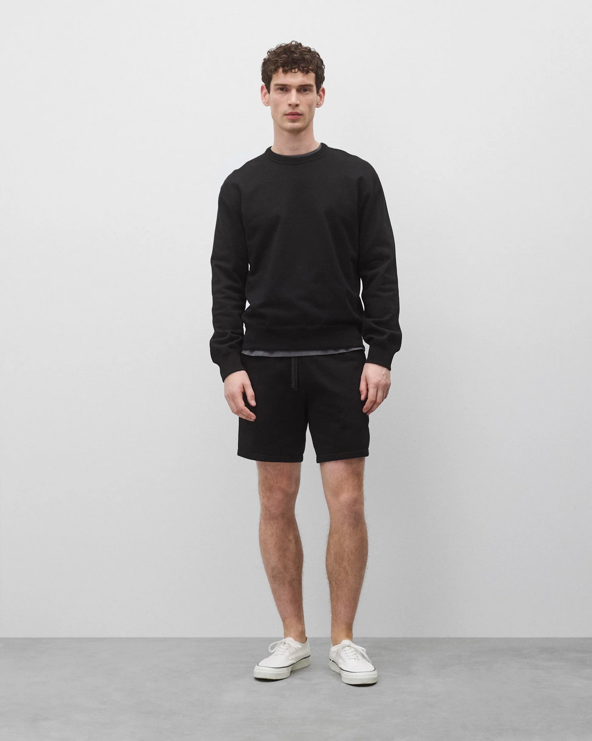 REIGNING CHAMP - MIDWEIGHT TERRY STANDARD CREWNECK