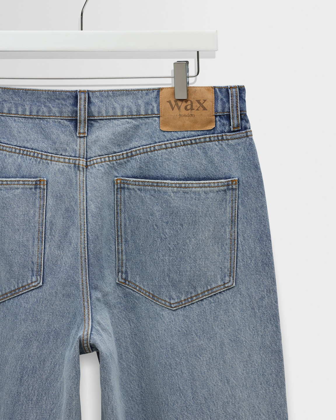 WAX LONDON - FELIX - LIGHT BLUE WASH LOOSE FIT DENIM JEANS