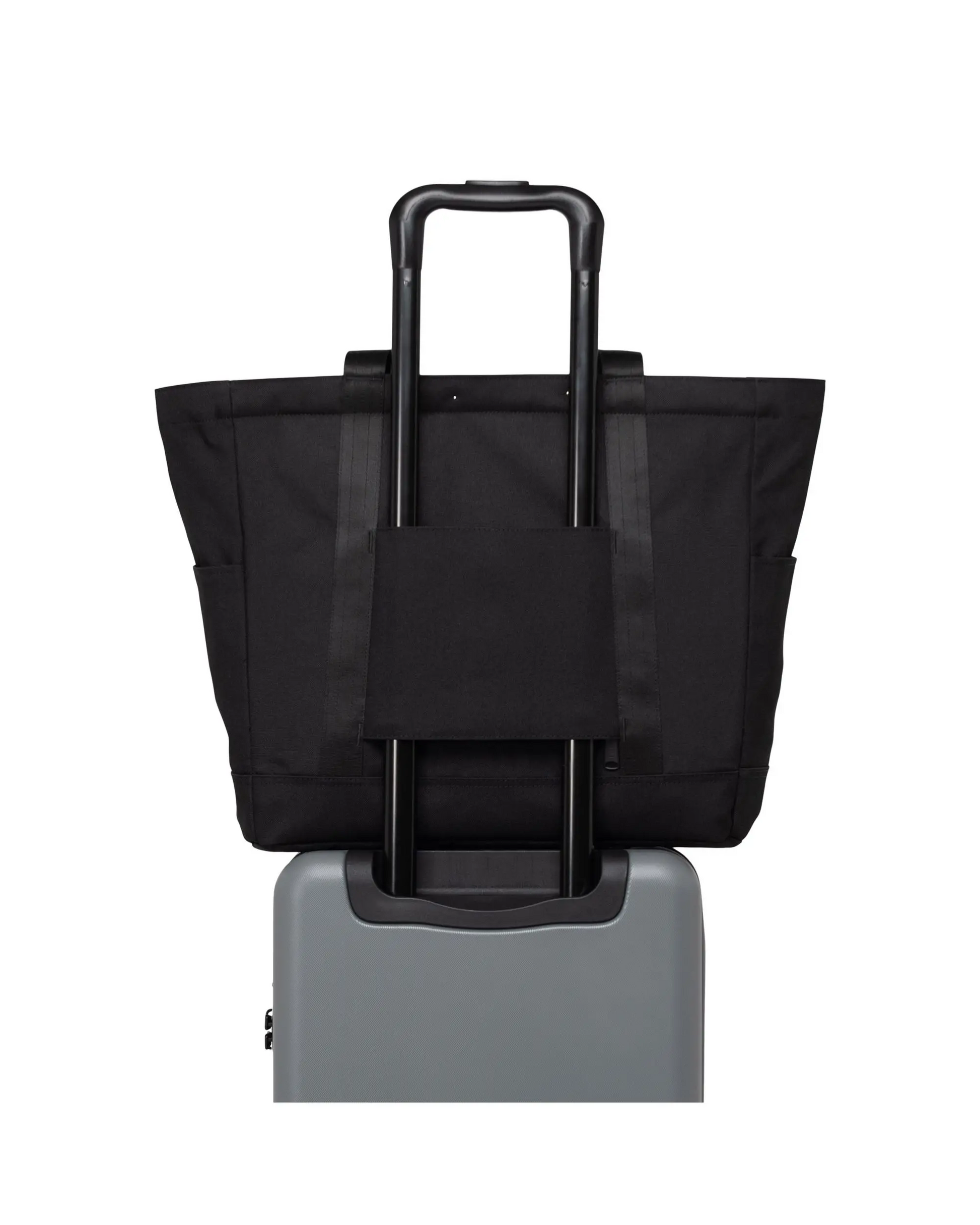 Herschel tote clearance