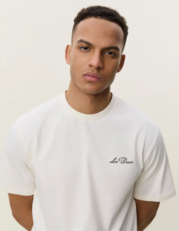 LES DEUX - SIGNATURE PRINT T-SHIRT