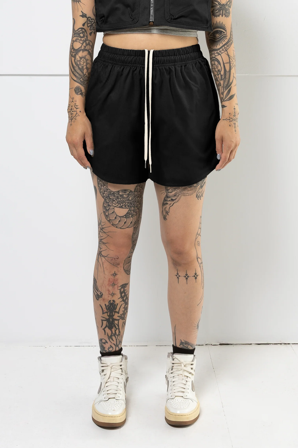 MERCY HOUSE - ALYSSA SHORTS