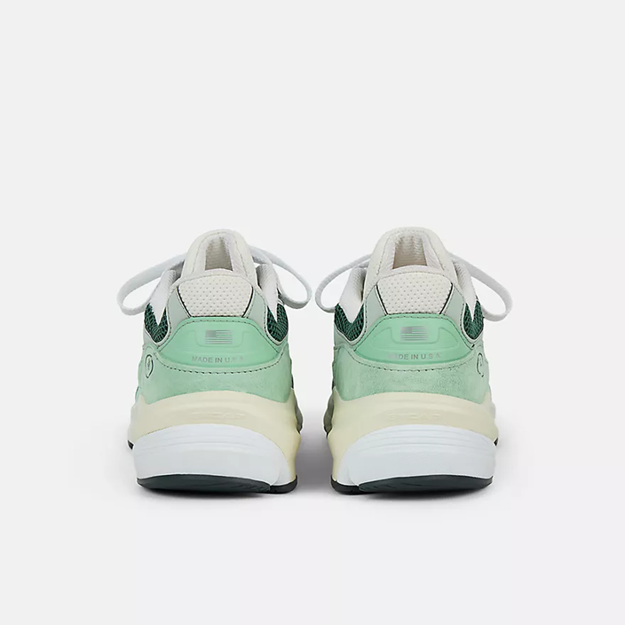 NEW BALANCE - 990V6