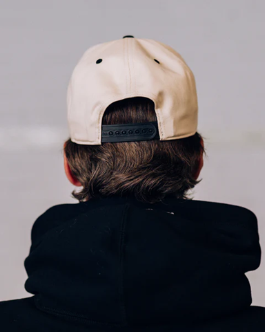 RAISED BY WOLVES X 47 - SOUVENIR HITCH SNAPBACK