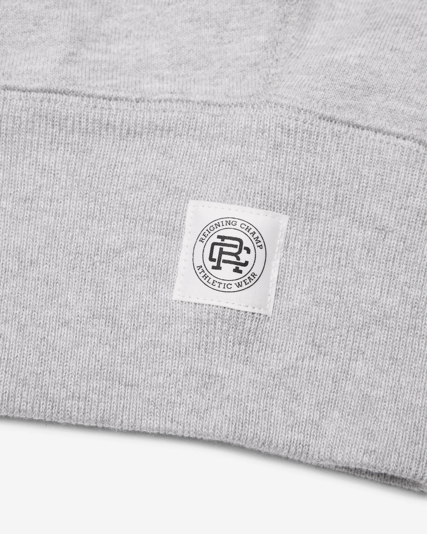 REIGNING CHAMP - BRUSHED FLEECE RELAXED HALF ZIP SWEATSHIRT