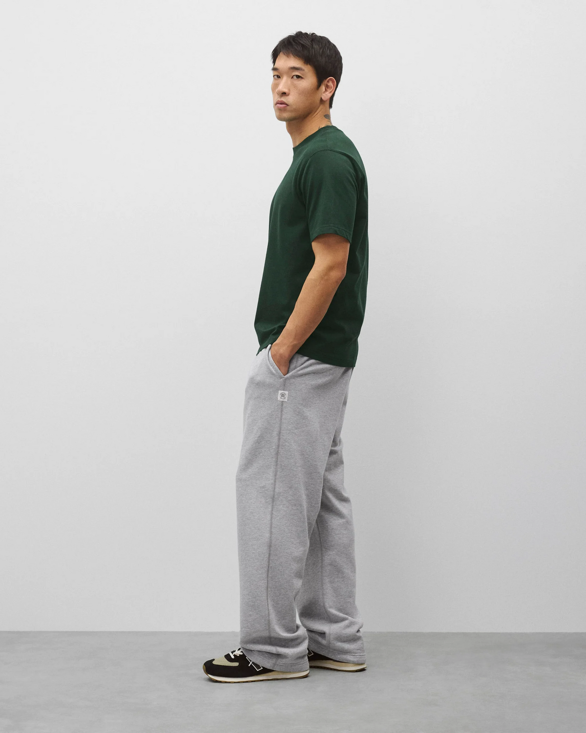 REIGNING CHAMP - MIDWEIGHT TERRY RELAXED SWEATPANT