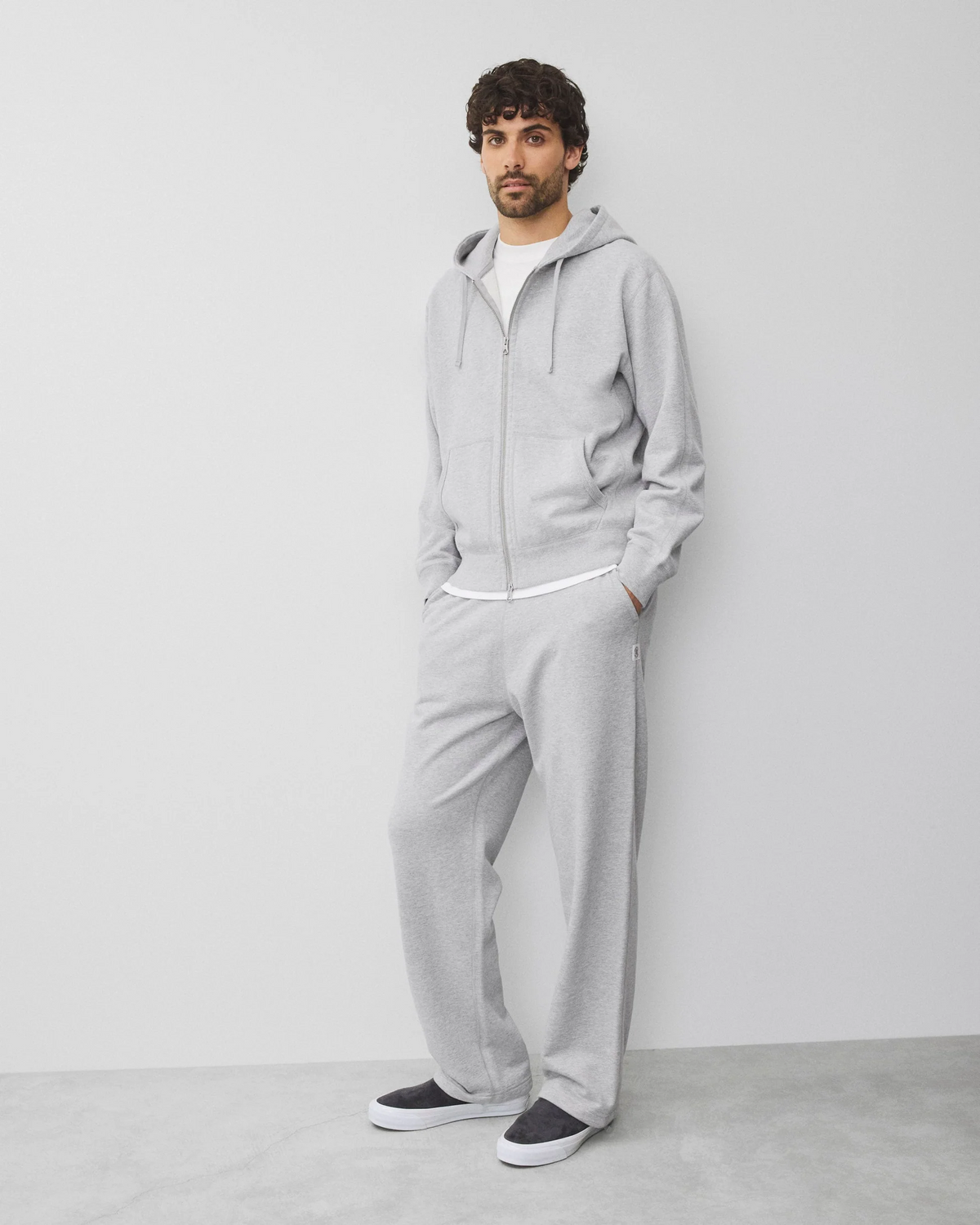 REIGNIG CHAMP - MIDWEIGHT TERRY STANDARD ZIP HOODIE