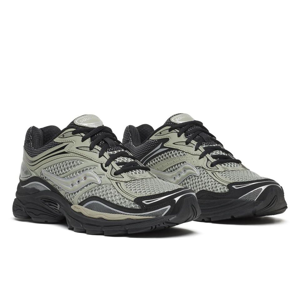 Saucony ProGrid Omni 9 sneaker in Sage/Black