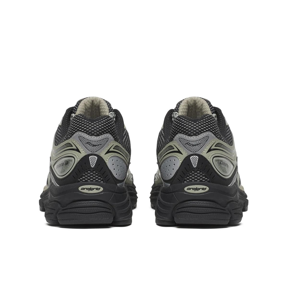 Saucony ProGrid Omni 9 sneaker in Sage/Black