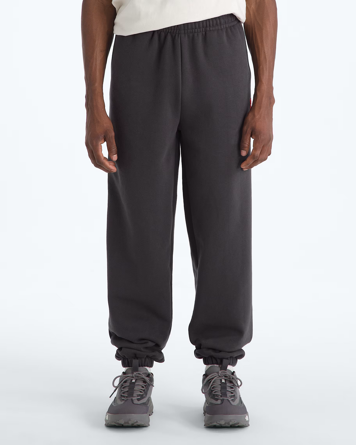 THE NORTH FACE - RED BOX SWEATPANTS