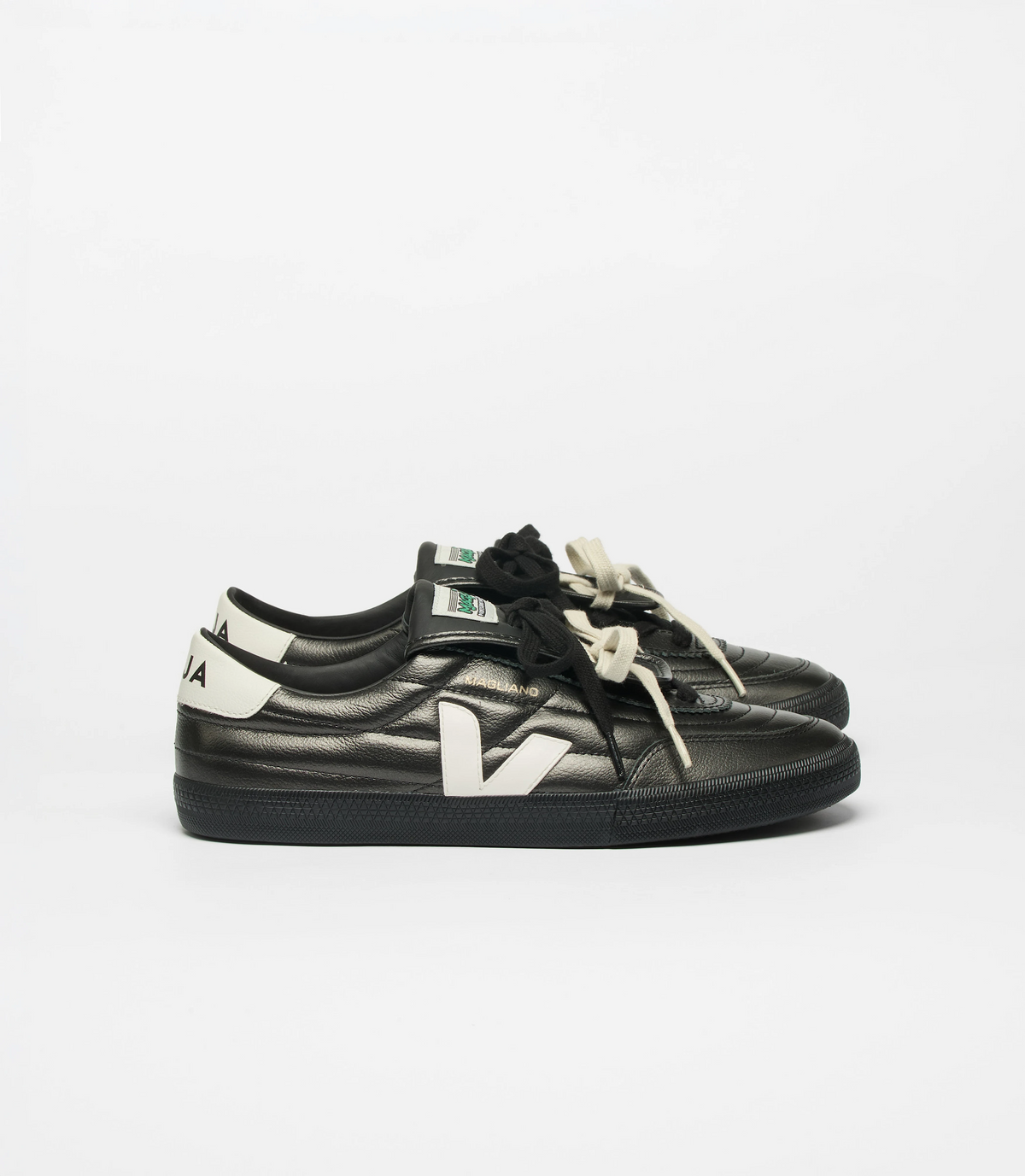 VEJA X MAGLIANO - PANENKA LEATHER