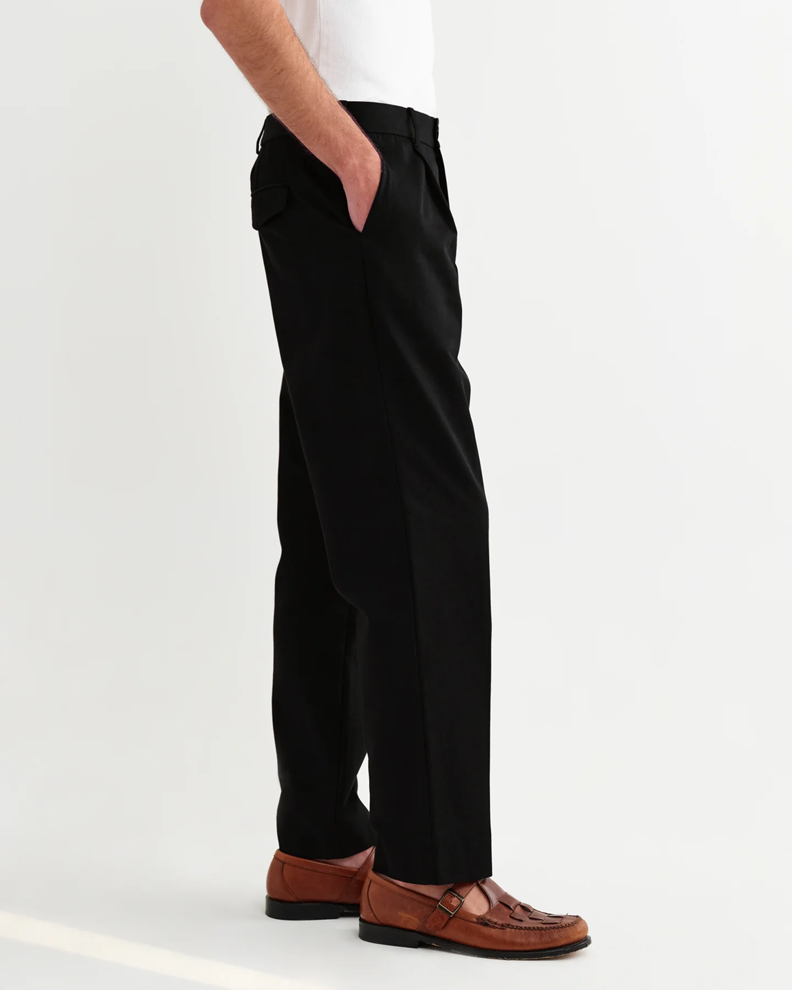 WAX LONDON - AUBYN - BLACK COTTON TENCEL TWILL RELAXED FIT TROUSERS