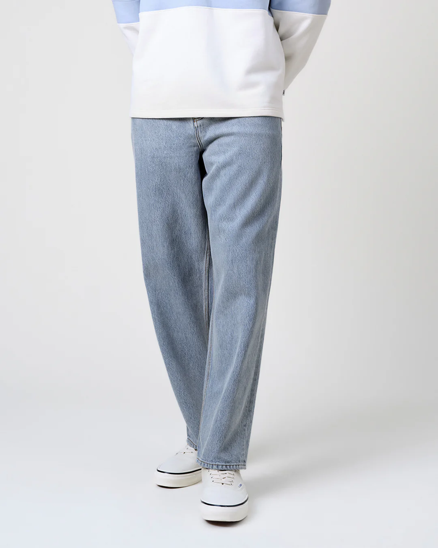WAX LONDON - FELIX - LIGHT BLUE WASH LOOSE FIT DENIM JEANS
