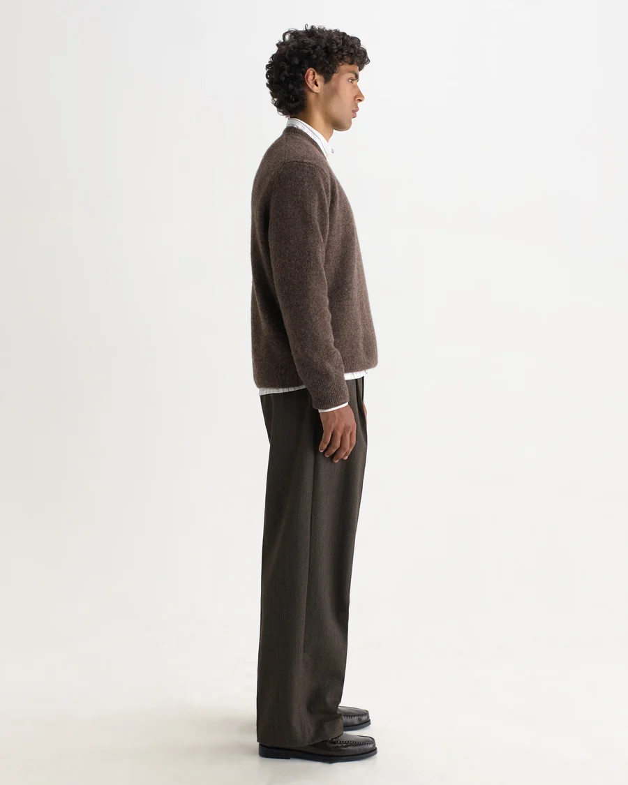 WAX LONDON - WILDE - CHOCOLATE BROWN FLUFFY WOOL CREWNECK